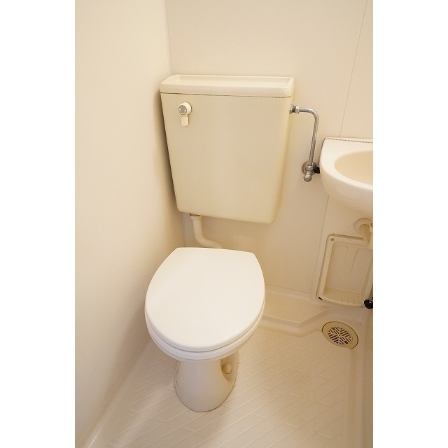 エレガンス綾瀬６0602号室 内観