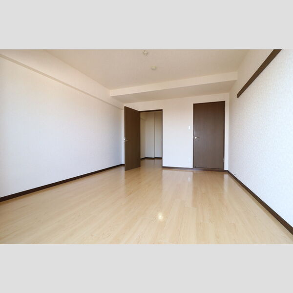 オーシャンビュー壱番館1406号室 洋室