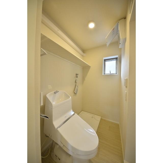 グランエッグス西新宿E3階 トイレ