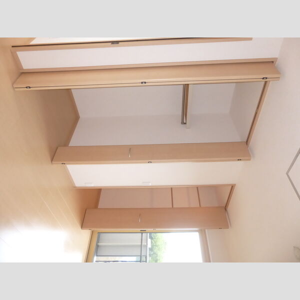 アイランドA/T/J　A 2階　洋室の収納
