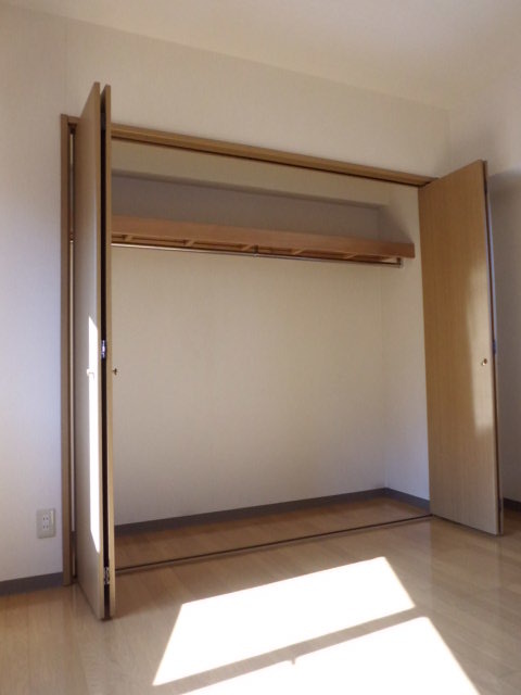 エディフィッシオ菊名 収納