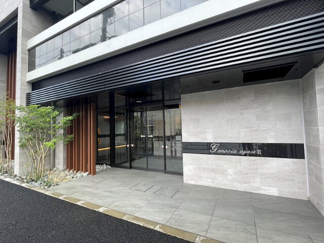 ジェノヴィア綾瀬Ⅱ7階 外観