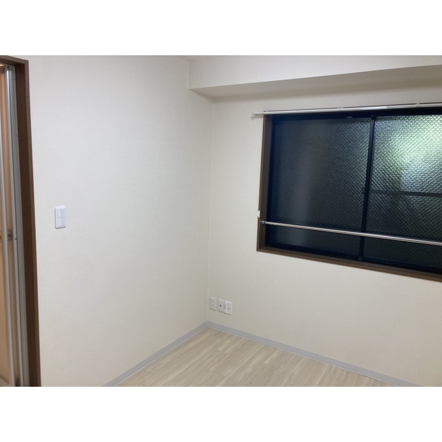 第100オーナーズビル202号室 リビング