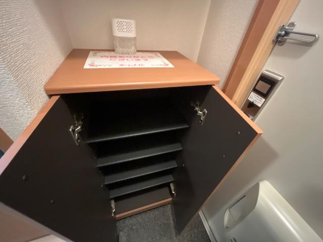 プリエール宮本302号室 下駄箱
