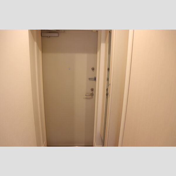 ソラシエスタ 玄関