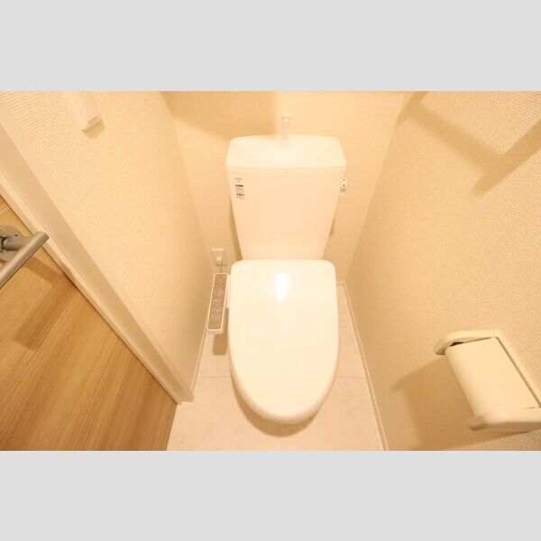 リベルテ 温水洗浄暖房便座