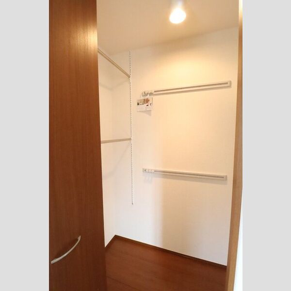 メゾンゴールド　Ⅴ 収納