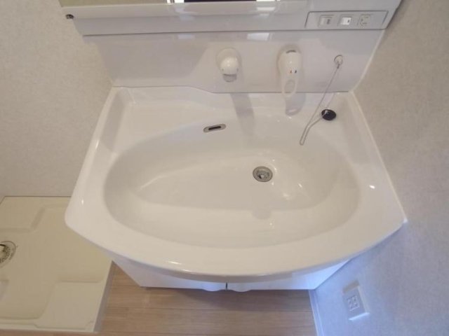 サンクトいずみ1階 洗面
