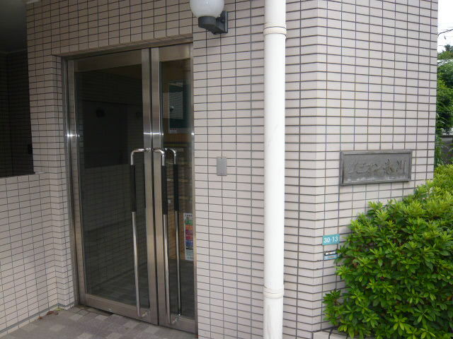 リピオン氷川 エントランス