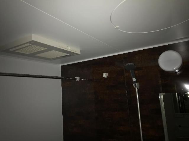 ウエイド　フルスⅡ201号室 浴室乾燥機