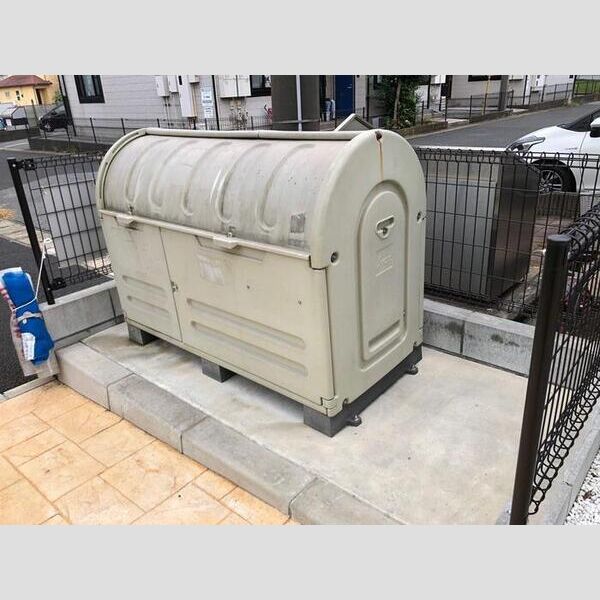 コンフォート102号室 ダストボックス