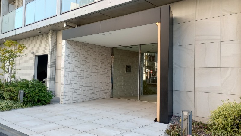 クレイシア西横浜グランカリテ4階 エントランス