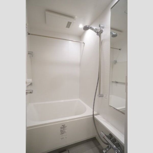 プライムメゾン森下WEST710号室 お風呂