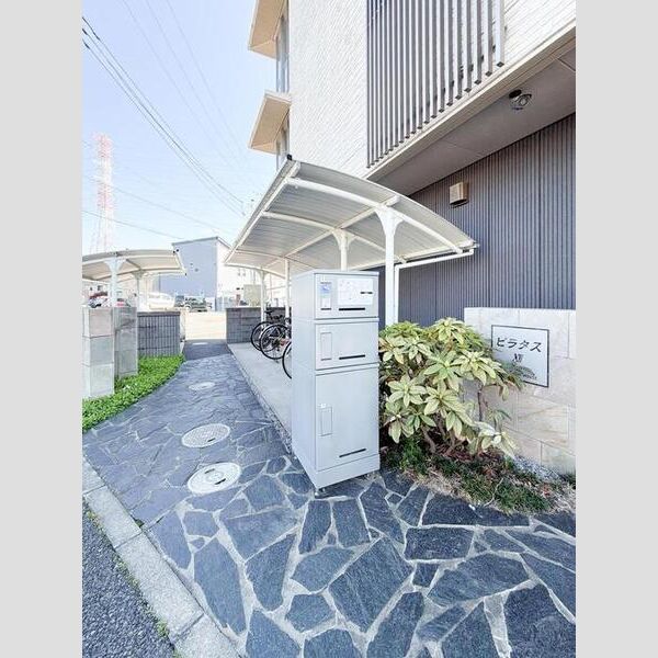 ピラタス　ⅩⅡ 宅配ボックス