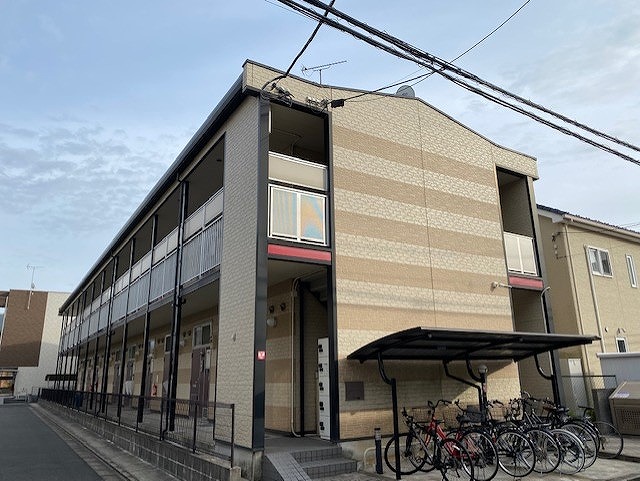 レオパレスプラテリーアⅡの外観画像