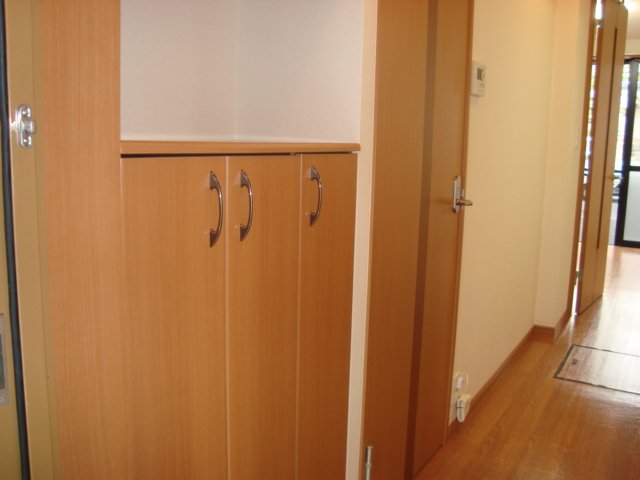 エスポアール102号室 シューズＢＯＸ