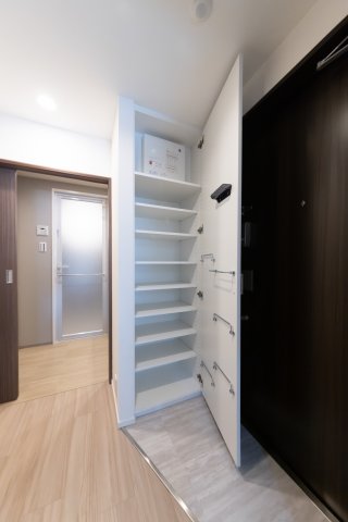 プラウドフラット文京千駄木1402号室 玄関