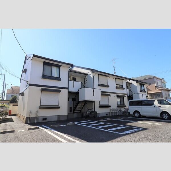 吉川タウンハウス Ⅱの外観画像