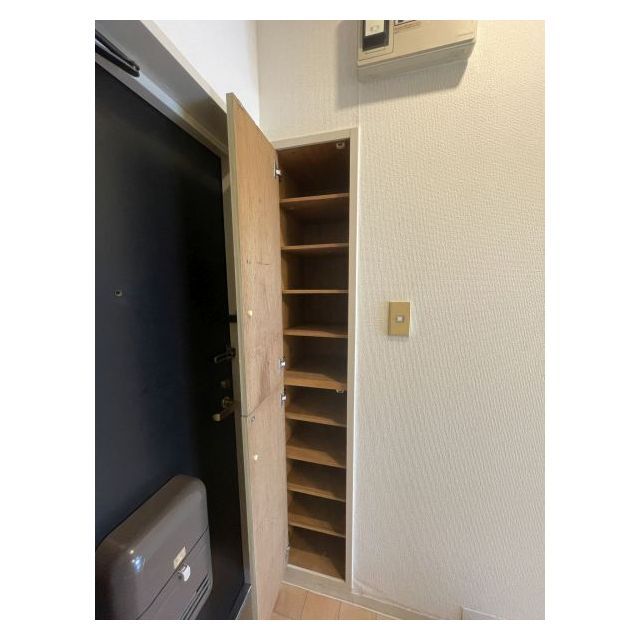 リーマ西台クレスト 内観