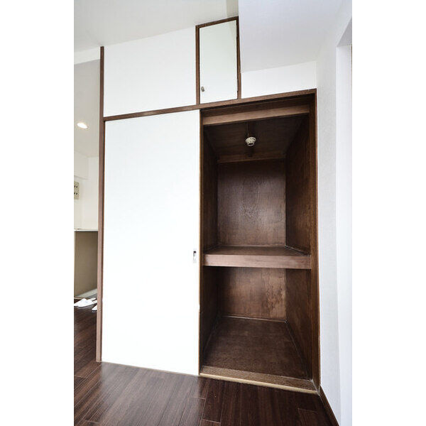 第12明智ビル0107号室 収納