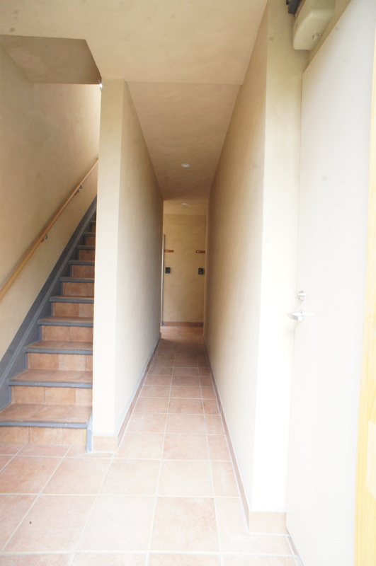 カーサ・コリーナ1階 エントランス