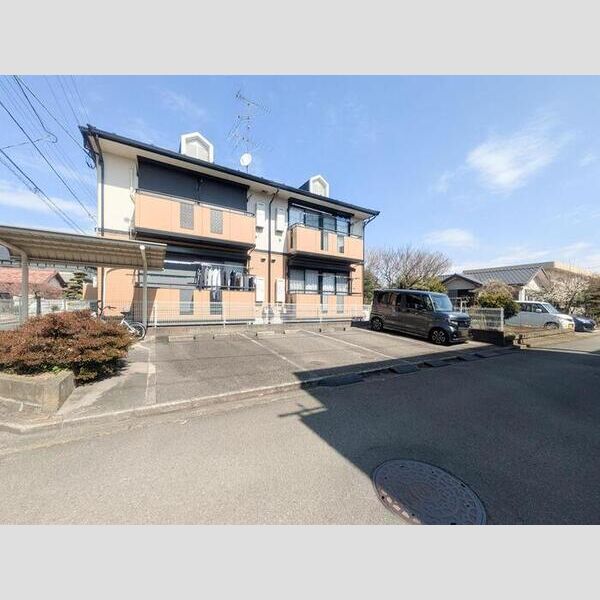 クレセント　ABB101号室 駐車場