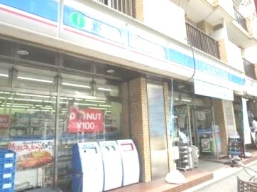 Luna Crescente Kagurazaka1階 ローソン新宿山吹町店