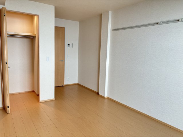 GENOVIA原木中山0115号室 リビング