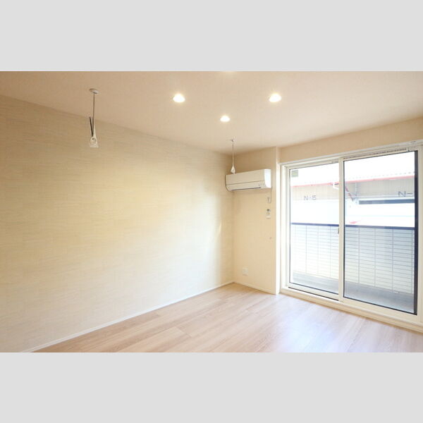 ローテ　ベルク205号室 洋室