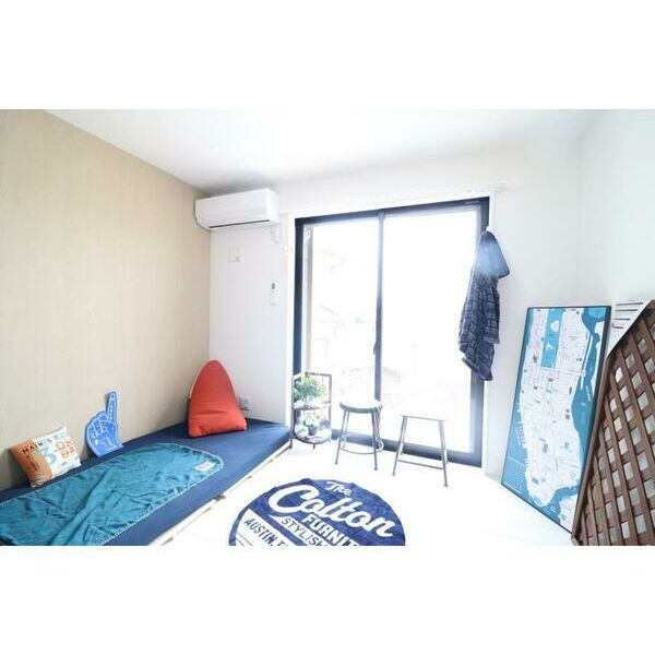 α(アルファ)　parks　east103号室 リビング