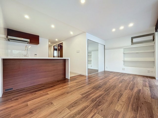 三田第二コーポラス リビング