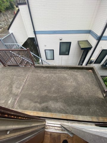 多摩市聖ヶ丘戸建 駐車場