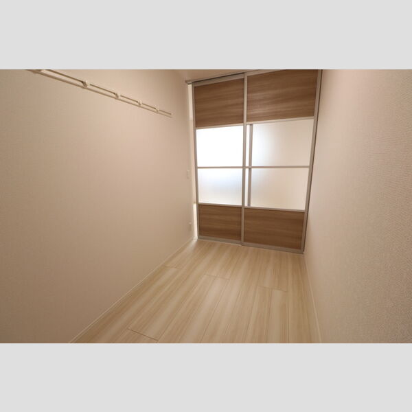 プレミール305号室 洋室