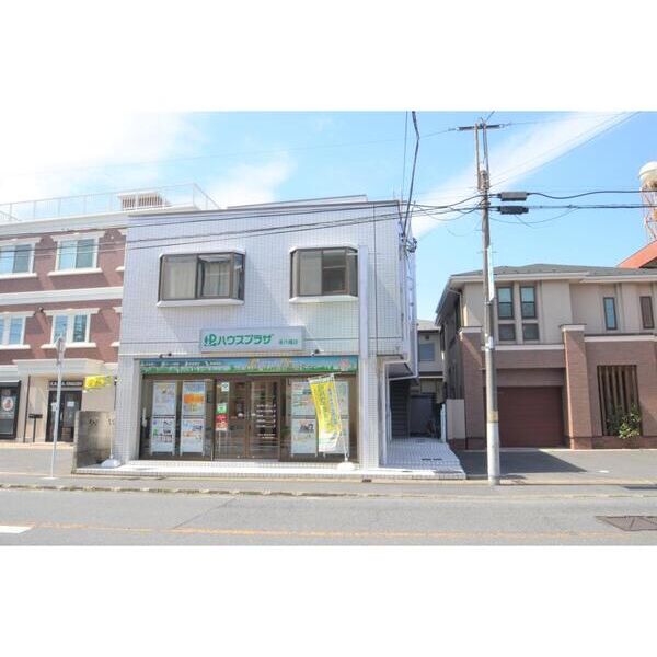 エステートピア本八幡の外観画像