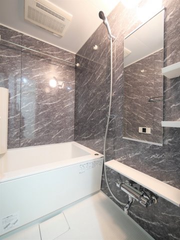 THE　HOUSE　赤坂檜町 内観