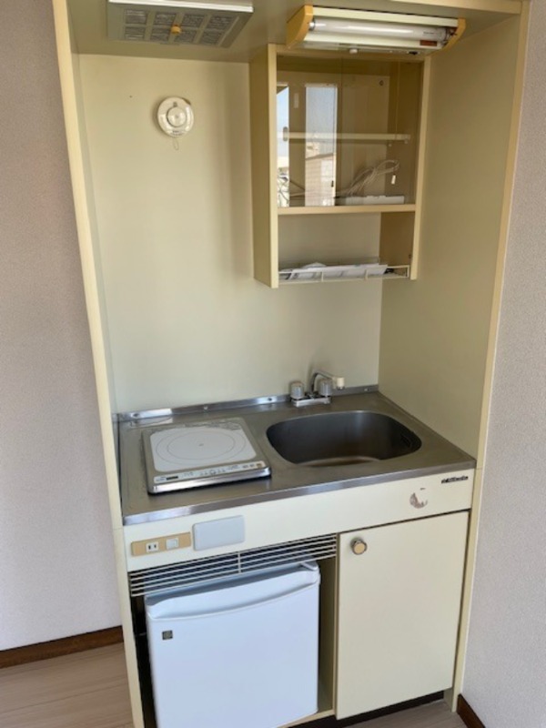 ケイアンドエイチ（K&H）4階 キッチン