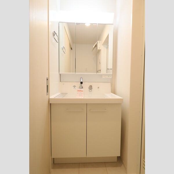 K-APARTMENT 洗髪洗面化粧台