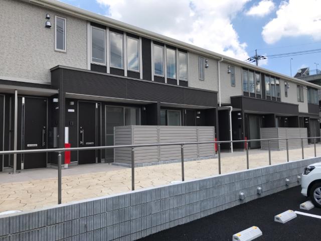 モデスト・ヴィラ 外観写真（昼）