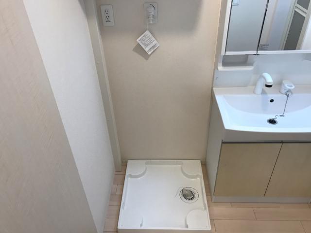 サン・グリーン205号室 洗濯機置場