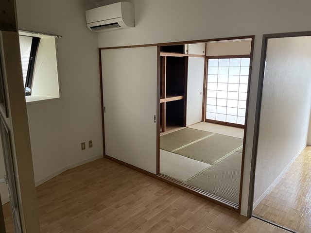 ホームズ駒沢3E号室 リビング