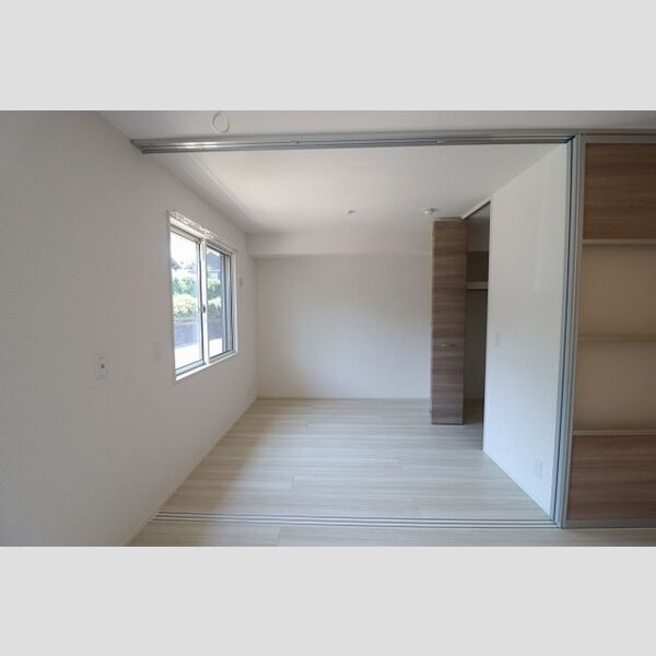 メゾン・アルカディア102号室 洋室