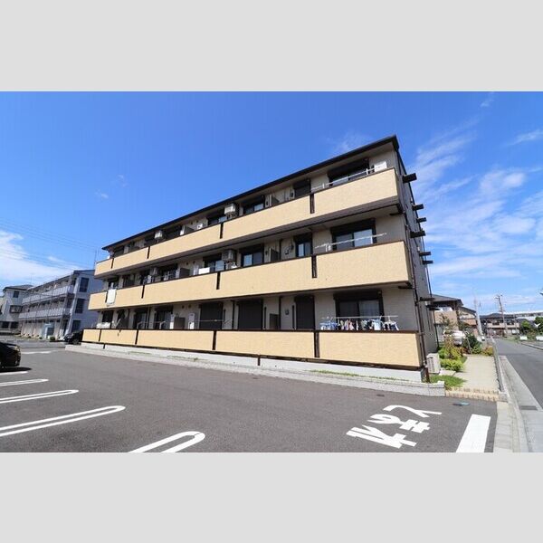 プレジオ　Ⅱ303号室 建物外観