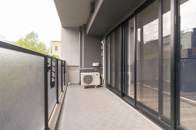 ディームス渋谷本町2階 バルコニー