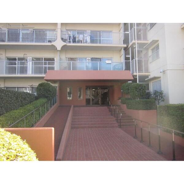 大宮吉敷町スカイハイツ エントランス