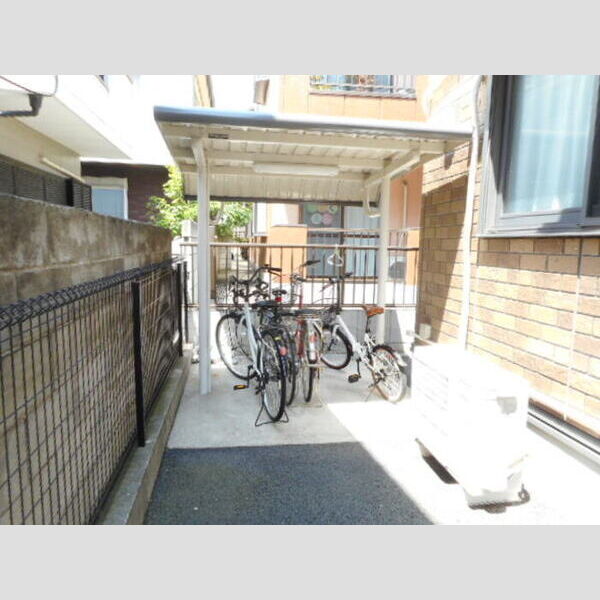 アバンダント妙典 駐輪場