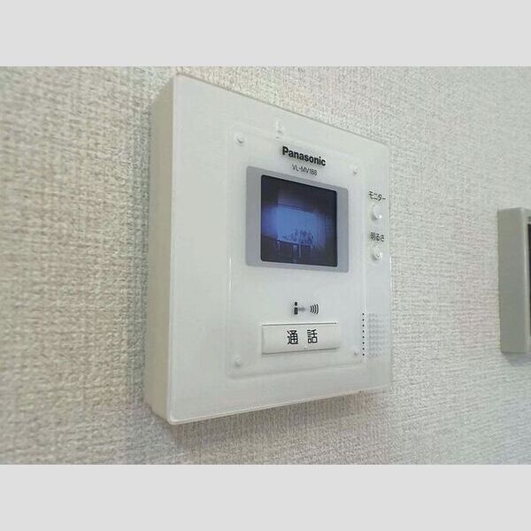 ヴィラ ルミエール　　A モニター付インターホン