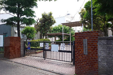 暮らしにこだわるあなたへ。特別な時間を紡ぐデザイナーズ戸建 【小学校】横浜市立原小学校まで631ｍ