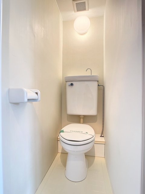 ホーユウコンフォルト岸谷 トイレ