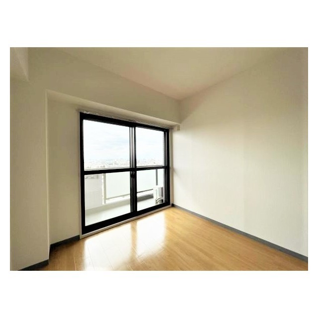 グリーンフィールド大山 洋室　6帖