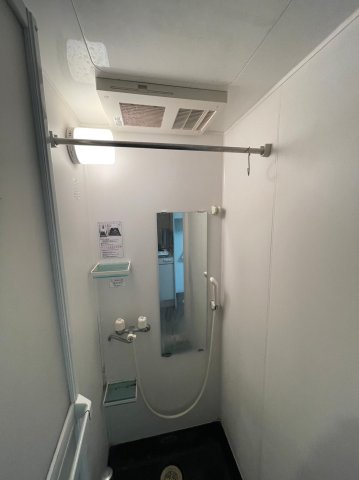 アーバンプレイス中野中央A201号室 使いやすいシャワールームとなっています